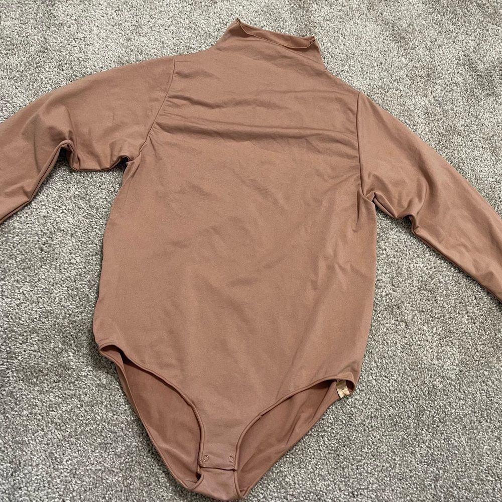 Skins Long Sleeve Scoop Neck Bodysuit - Picture 8 of 9